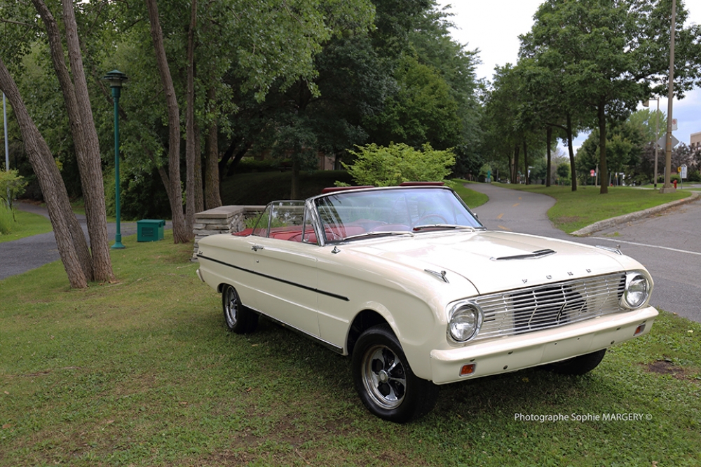 Ford Falcon Futura