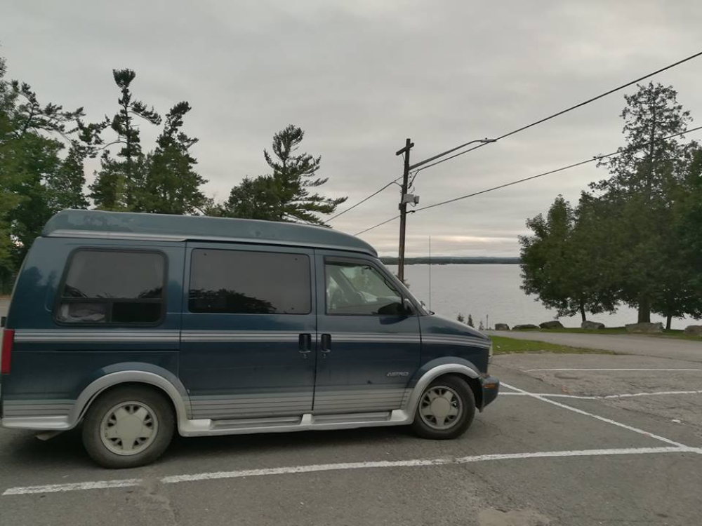 Chevrolet Astro 1999